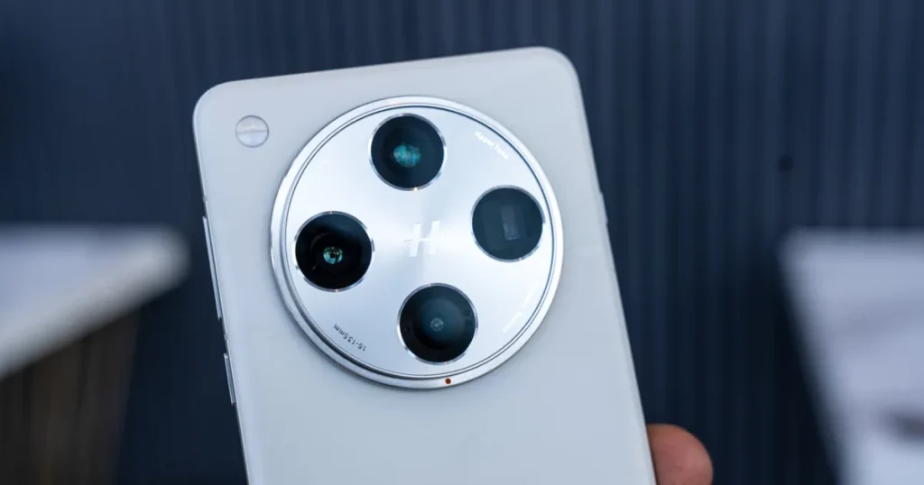 Oppo Find X9 Pro rear camera module